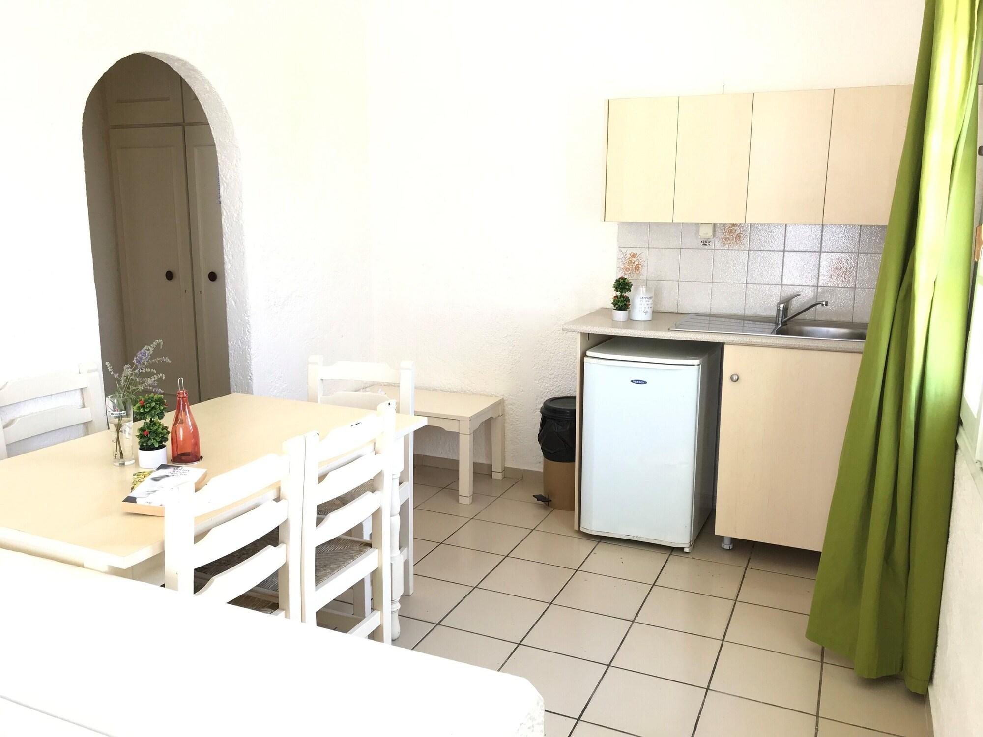 Piskopiano Studios Bagian luar foto